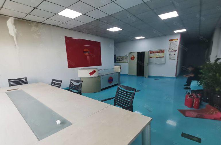 23元起租龙华大浪工业园新出楼上带装修1050平厂房出租分租