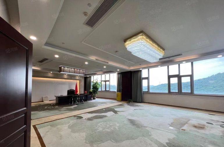 大浪花园式创意园新出整层4300平现成直播培训场地，带KTV