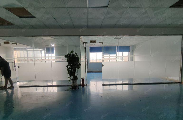 龙华清湖富士康北门附近原房东厂房出租1500平无尘车间精装修