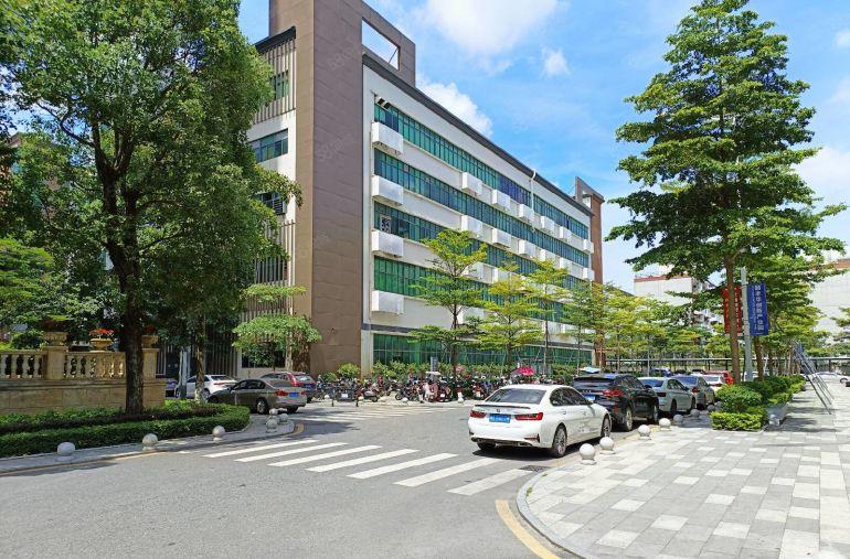 龙华大浪红本厂房整层2360平可分租 工业园低价仓库出租