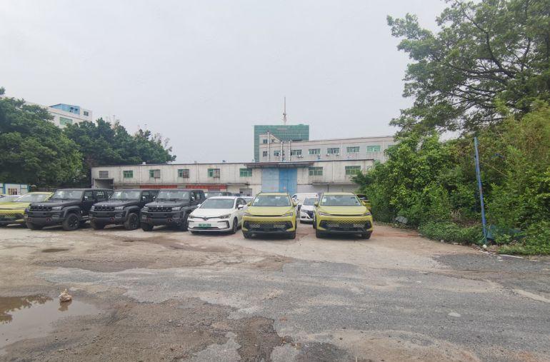 观澜新出空地2000平可做建材停车堆放等行业空地出租