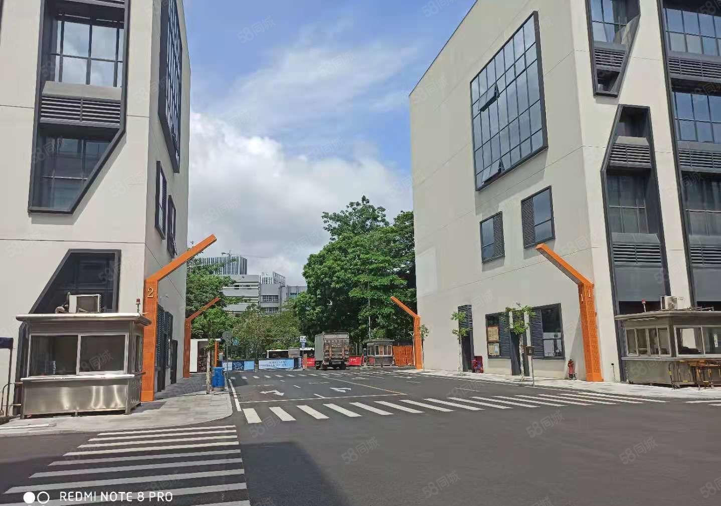 龙华大浪商业中心附近原房东厂房出租整栋8000平，可分租