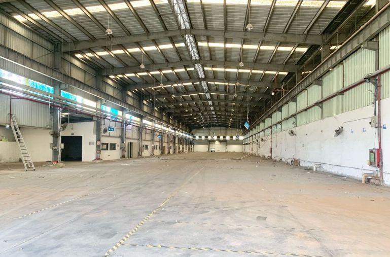 龙华工业区单一层钢构4600平滴水12米电商物流仓库厂房出租