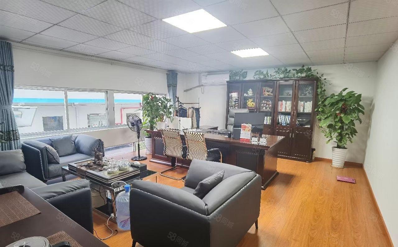 元芬地铁站新出一楼精装修带阁楼办公室出租436平方水电齐全