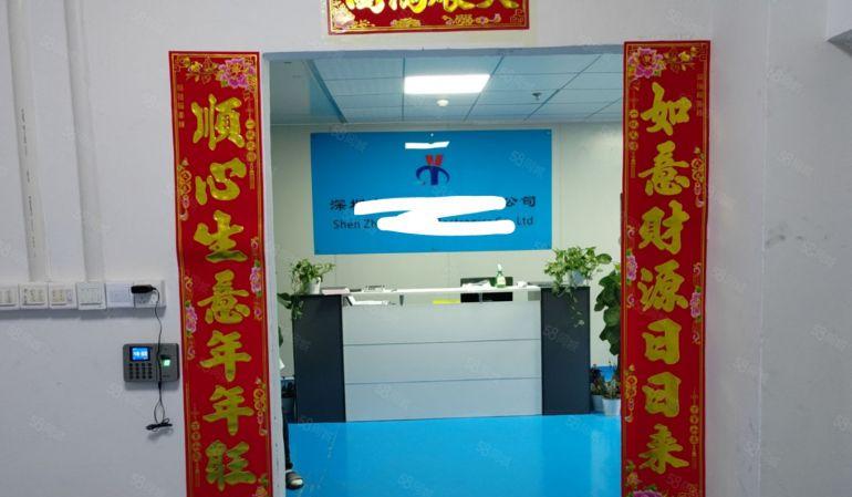 观澜现成万级无尘车间1041平20块钱一整层带办公室装修