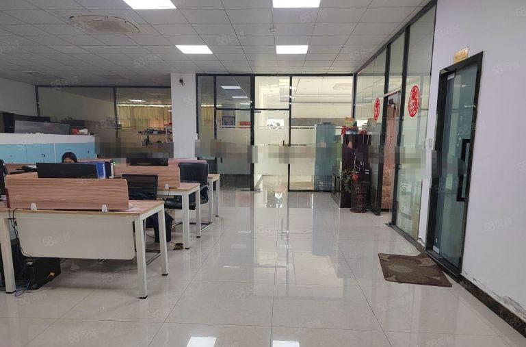 观澜章阁原房东豪华精装修600平米无公摊仓库厂房出租