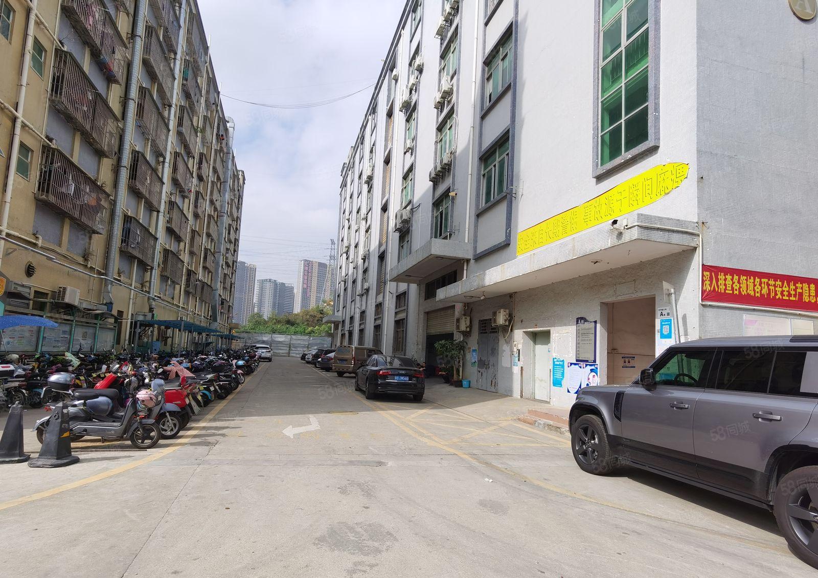 龙华大浪华宁路原房东标准厂房1200平米出租现成办公室和车间