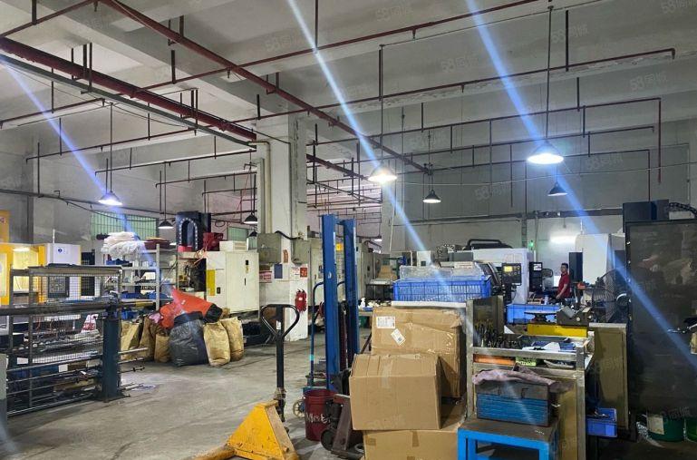 龙华布龙路，原房东整层，一楼1200平厂房出租，可分租