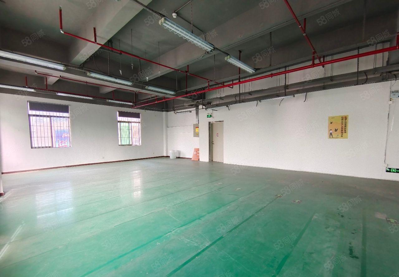 龙华汽车站附近楼上2100平精装厂房出租