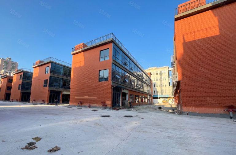 龙华三联村委低价32元小独栋出租可围成独院，可分租，空地超大