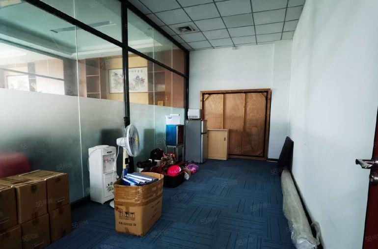 龙华大浪商业中心1050平现成豪装免费转让  厂房仓库办公室