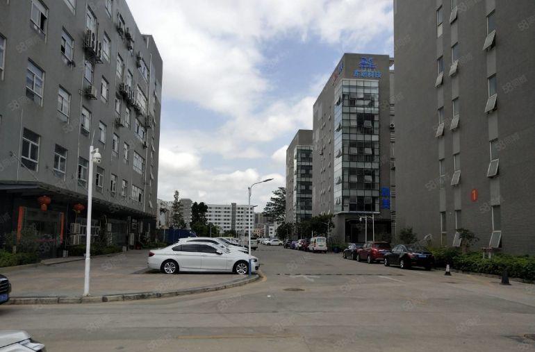 观澜章阁原房东工业园一三楼各1000平厂房仓库出租可分租