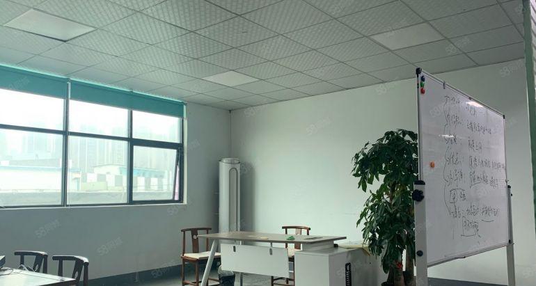 龙华大浪联建原房东红本厂房一楼1500平出租房东直租无公摊