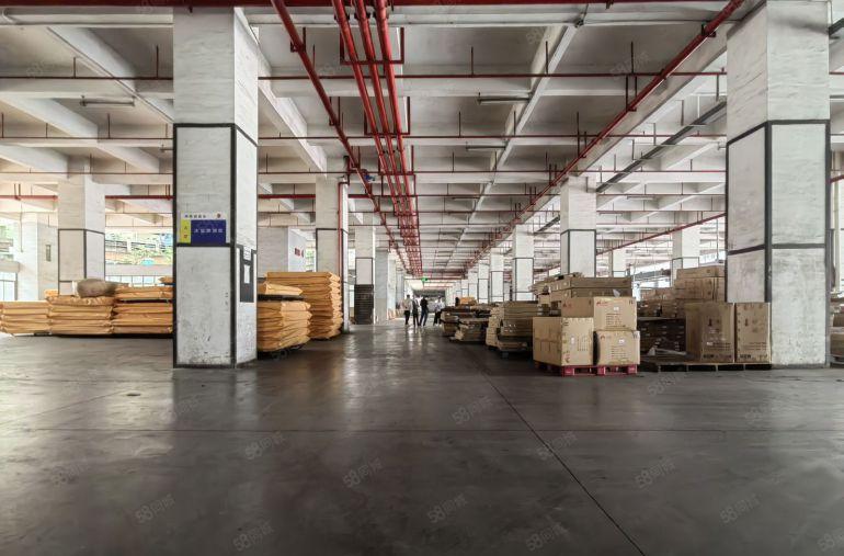 龙华大浪独门独院红本物流园27万平厂房出租，仓库可分租可生产