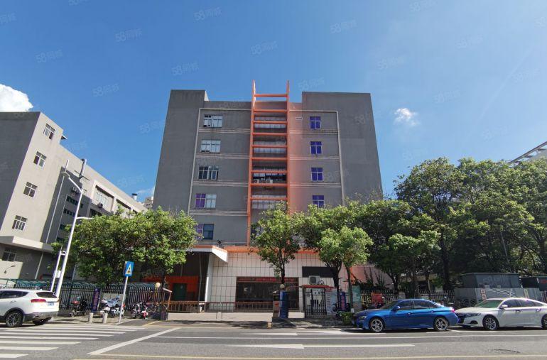 豪华装修2000平红本重工业原房东厂房出租