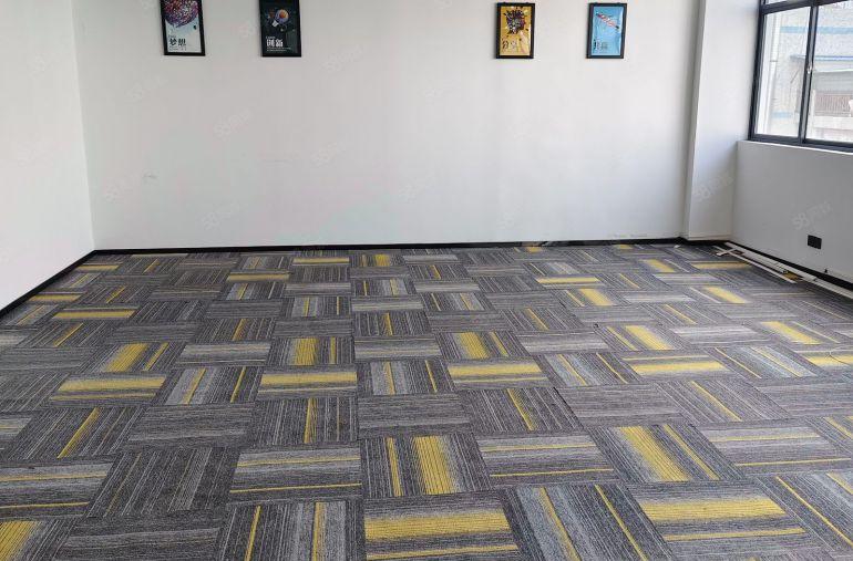 龙华大浪商业中心附近精装修办公室，500平，300平大小分租