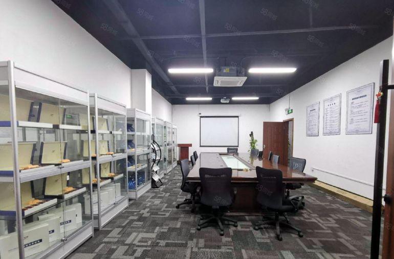 清湖地铁口500米工业园1000平厂房仓库电商招租分租