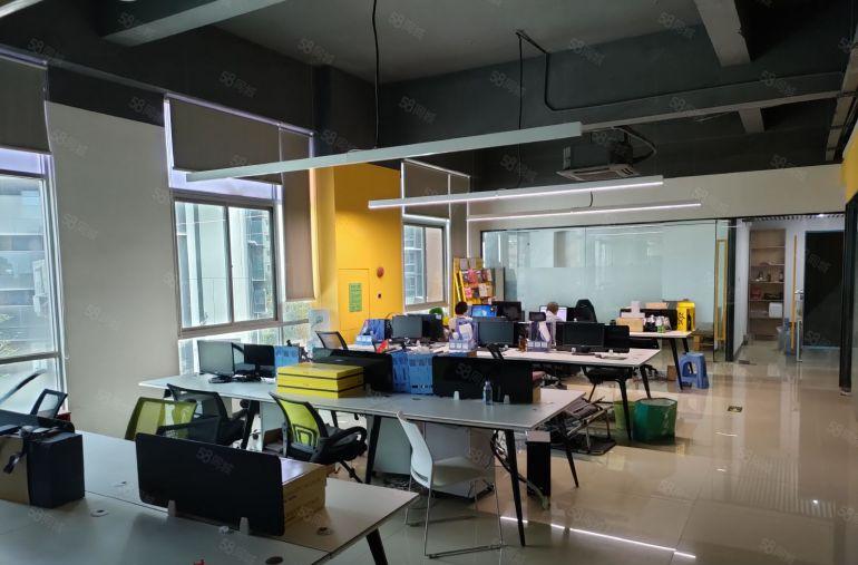 大浪南路宝龙工业园1780平米60万精装修厂房出租