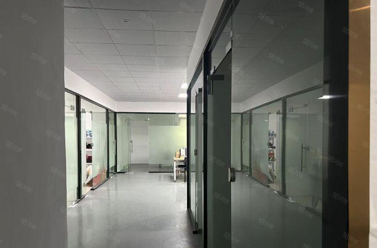 龙华布龙路元芬地铁站附近楼上1000平精装修厂房出租