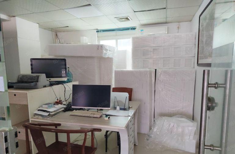 观澜桂花原房东楼上500平精装修红本厂房实际面积出租