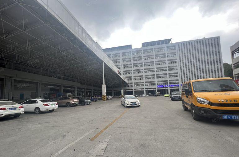 龙华元芬物流园红本厂房2100平方仓库出租带卸货平台空地超大