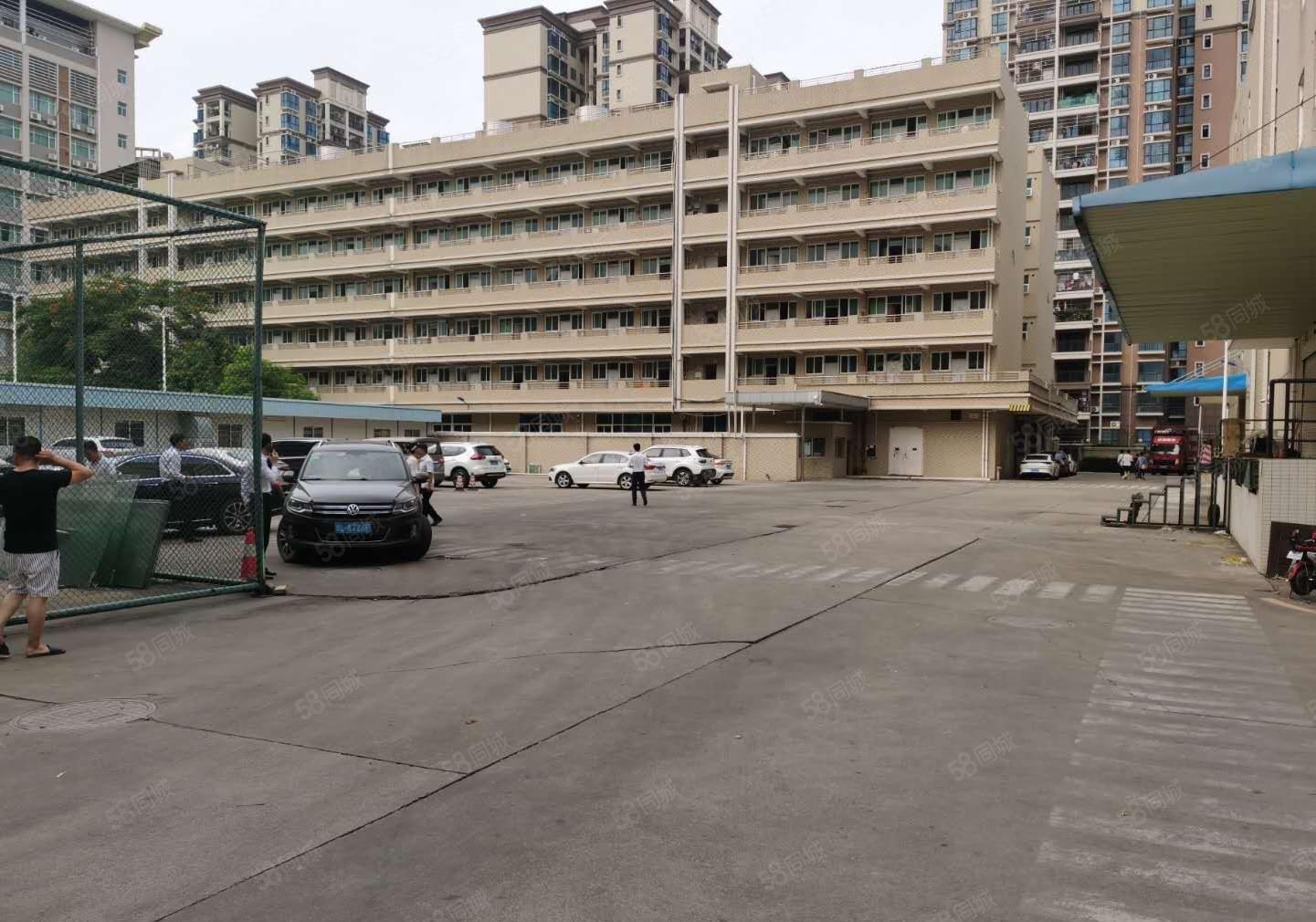 100平起分租龙华油松工业区红本厂房一楼仓库出租转租空地大