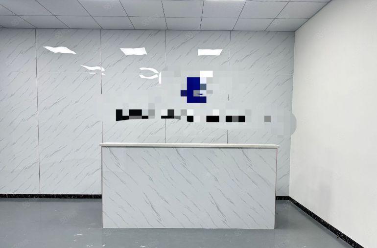 龙华观澜汽车站附近楼上精装修厂房出租