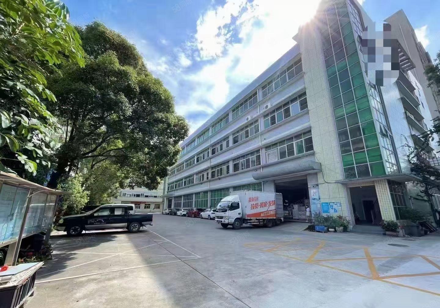 可大小分租！观澜新田工业园二楼1600平精装独院厂房出租