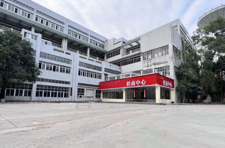 邻近福田深圳北站地铁口超大空地电商厂房仓库出租500平起租