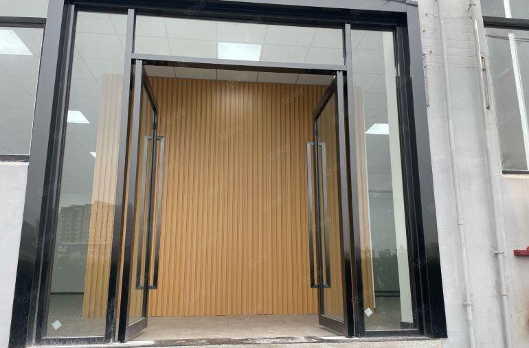 龙华中心区高新产业园一楼办公仓库500平带精装修厂房出租