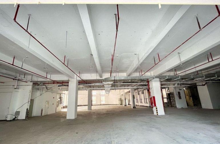 龙华区1楼仓库出租2000平可分租500平起原房东