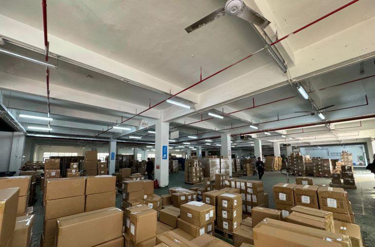 清湖地铁口500平起分4600平厂房仓库出租  原房东