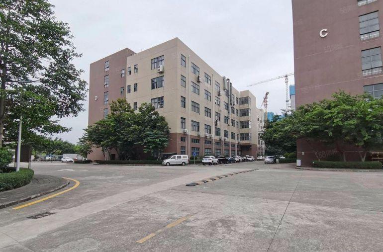 500起分租原房东厂房楼上带装修水电齐全2350平方出租可分