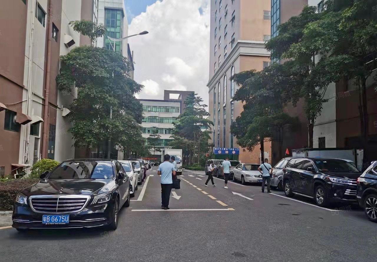 无尘车间，龙华区大浪新出2楼782平，大型园区交通便利。