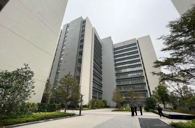 免租期3个月龙华观澜大型工业上楼厂房400平起分办公研发仓库