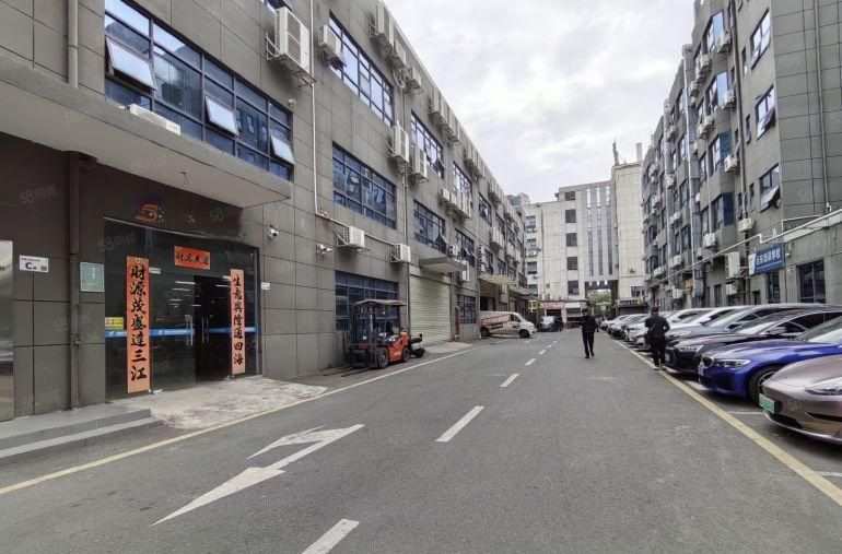 龙华观澜银星科技园独院独栋厂房6000平出租近高速路口空地大