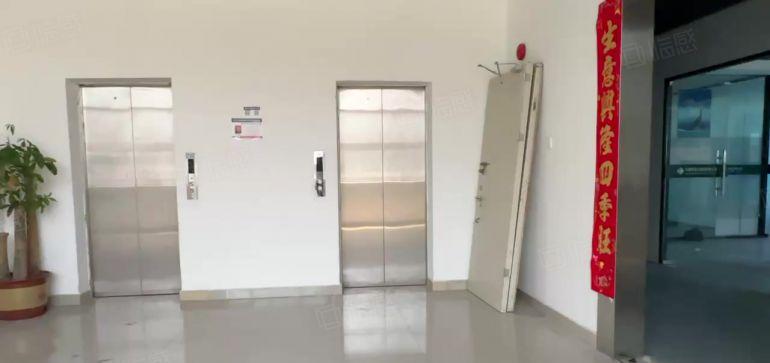 大水坑新出1000平的精装靓房，拎包入驻，详情电话咨询或