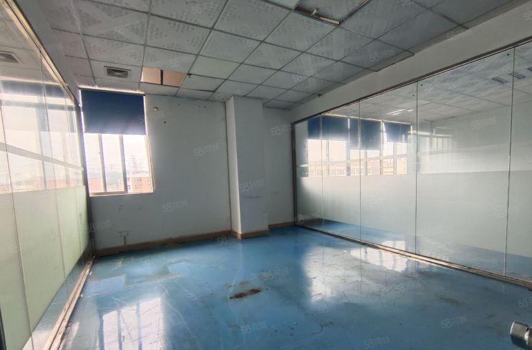 龙华清湖富士康北门附近原房东厂房出租1500平无尘车间精装修