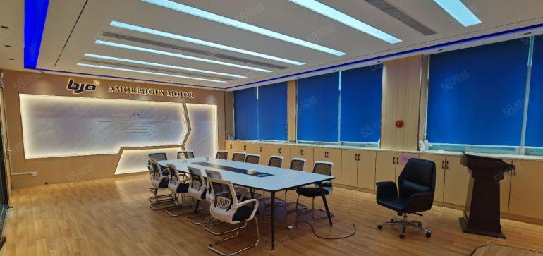 大浪劳动者广场豪华装修厂房特价出租1100平适合接待小生产