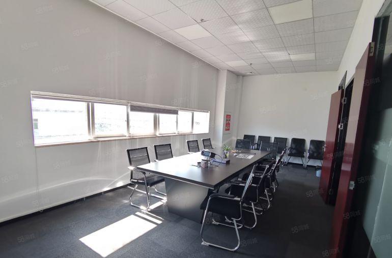 豪华装修2000平红本重工业原房东厂房出租