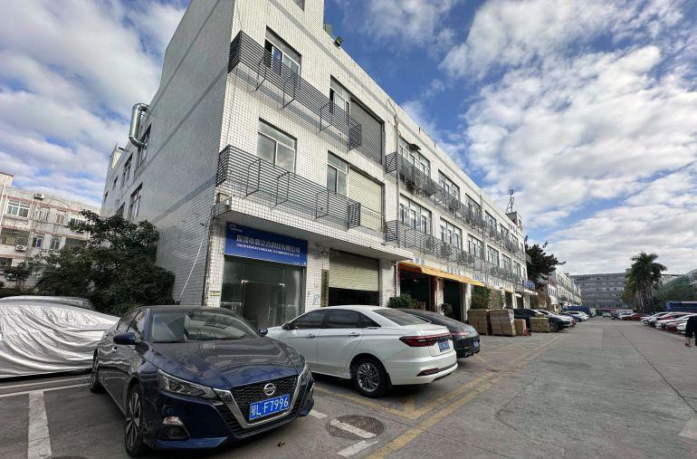 龙华观澜地铁站1500平原房东厂房仓库电商办公室出租可分租