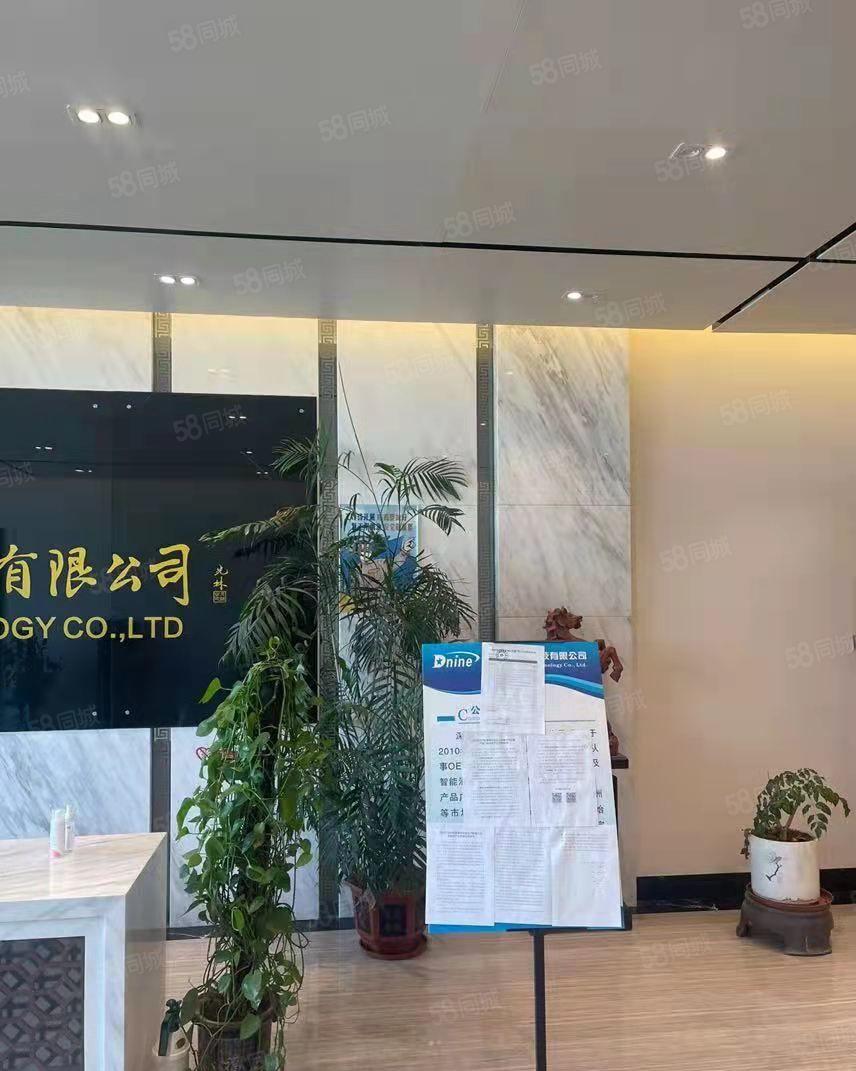 龙华大浪新出原房东楼上1400平豪华精装修标准厂房.