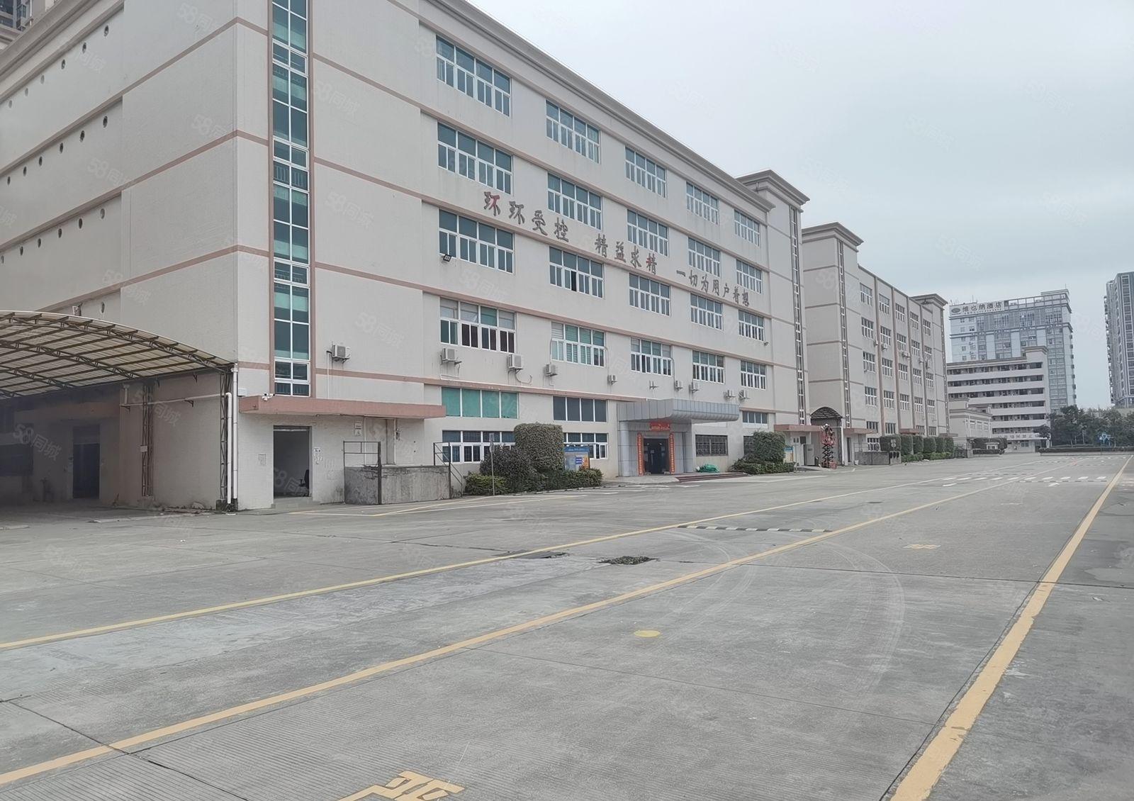 龙华观澜原房东红本一二楼2000平带喷淋精装修厂房出租，可分