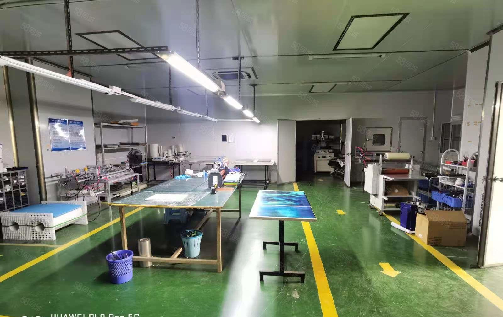 深圳龙华大浪商业中心附近3楼720平精装无尘车间厂房出租。