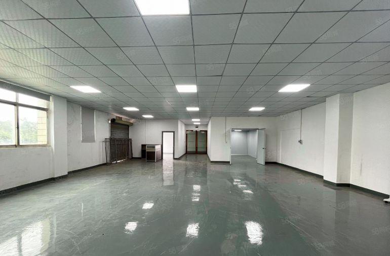 观澜库坑主干道边楼上300平精装修办公室厂房仓库出租水电齐全