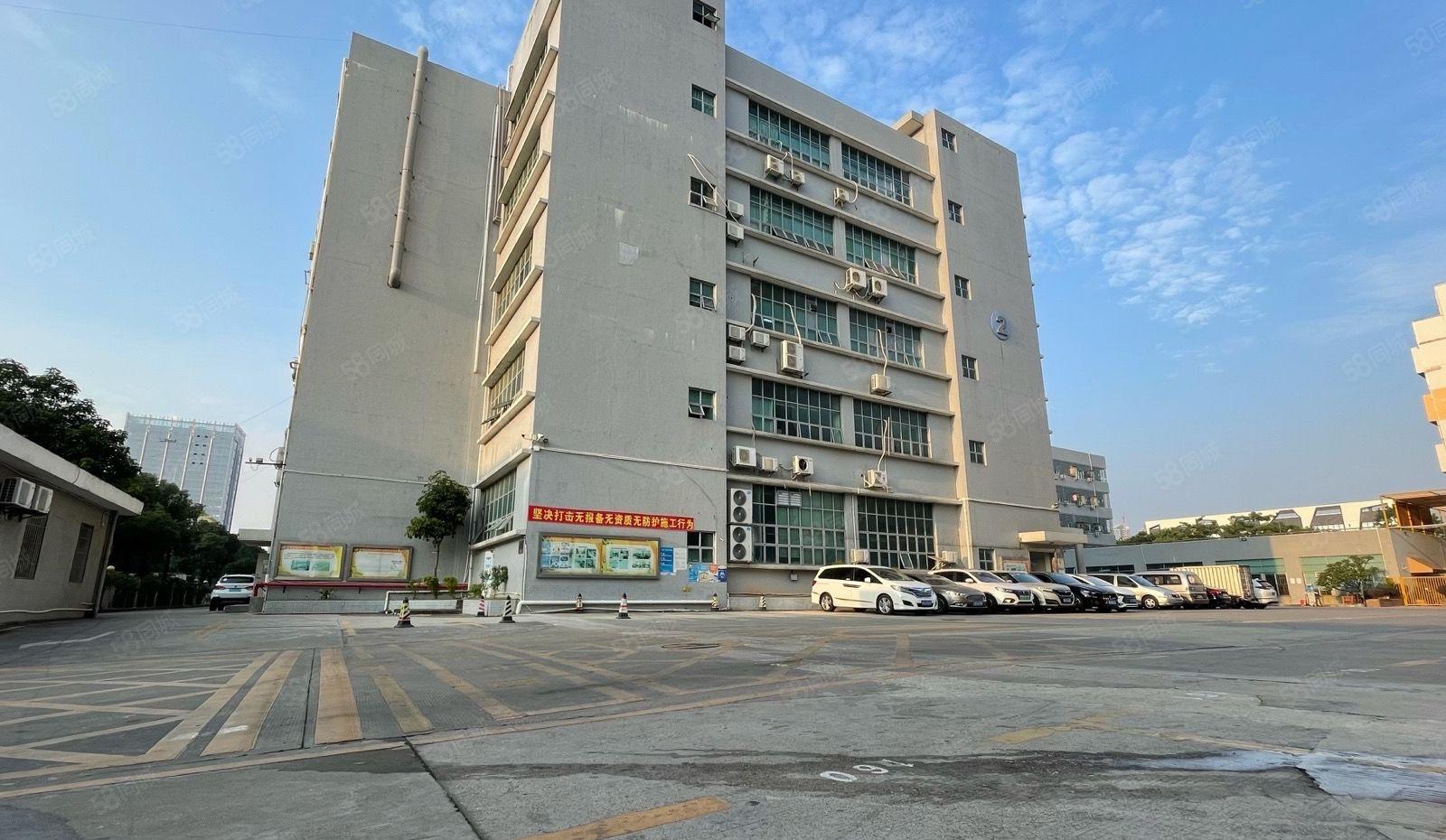 龙华大浪科技园整层3700平方可分租带装修仓库厂房出租