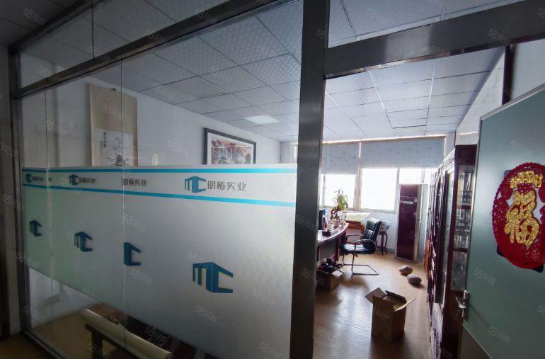 一楼厂房出租980平方 带办公室装修可做仓库生产