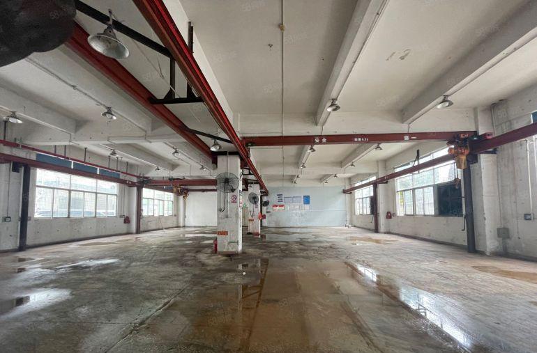 大浪华昌路原房东红本工业园一楼整层900平方米带装修厂房出租