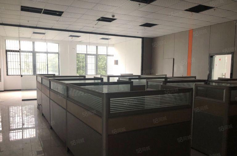 （出租）龙华清湖一二楼4000平带办公厂房出租，可生产可办公