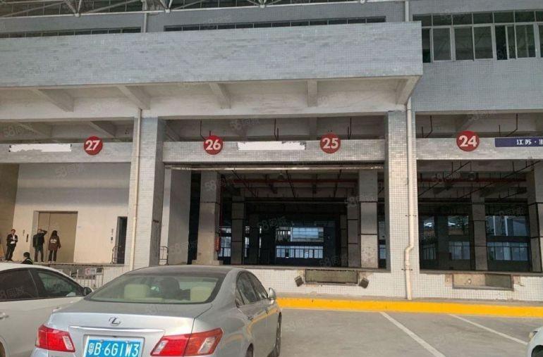 房东直租，面积2000平米，可以分租欢迎咨询